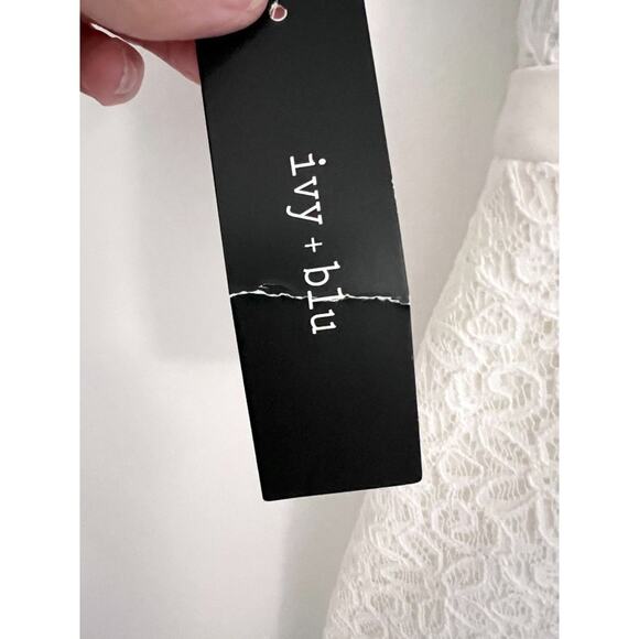 Ivy & Blue White Dress Lace Overlay Short Sleeve 6 Romantic Bride Feminine - Picture 5 of 9